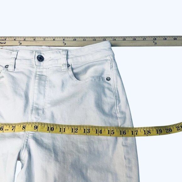 American Eagle Mom Jeans White Womens Size 4 Regular - Picture 7 of 8